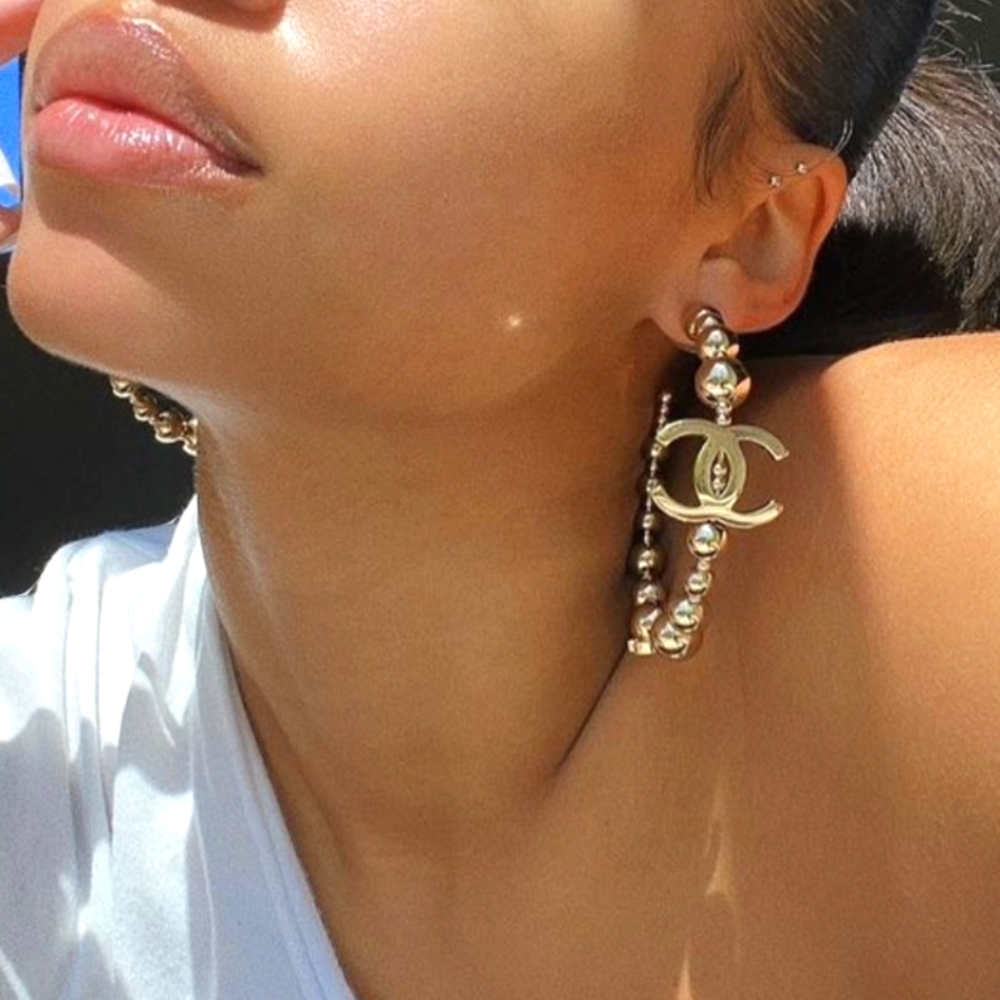 💯CHANEL✨CC 2021 Hoop Earrings w/box